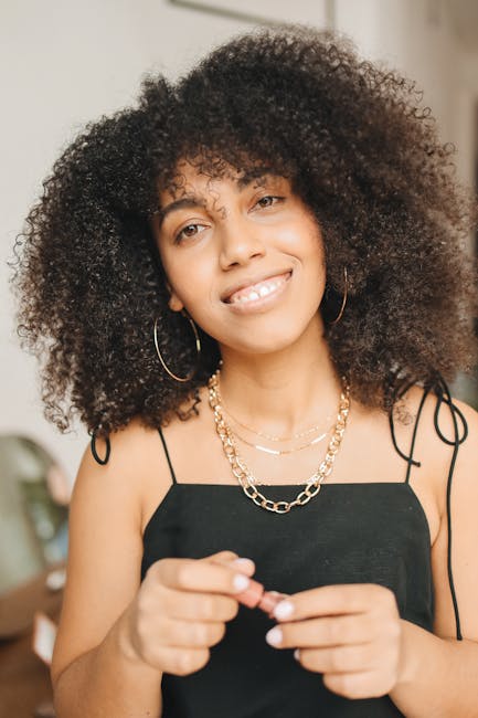 Portrait of a smiling confident woman with natural makeup, testimonial.